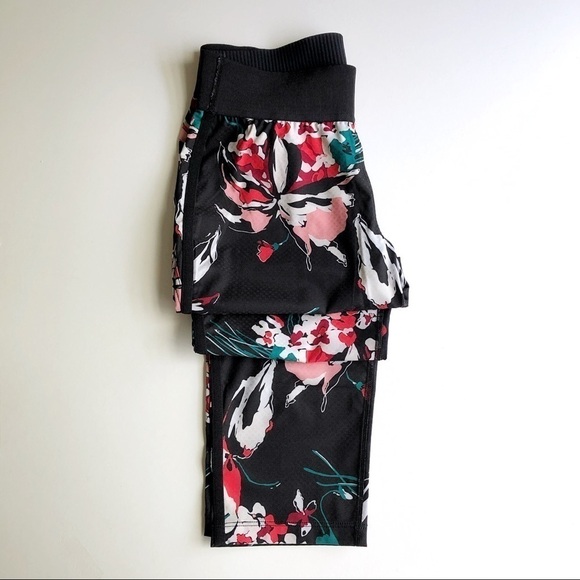 Athleta x Derek Lam Lily Chelsea Crop Leggings - Picture 7 of 9